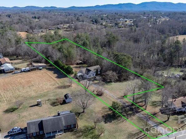 2533 Lail Rd, Morganton, NC 28655