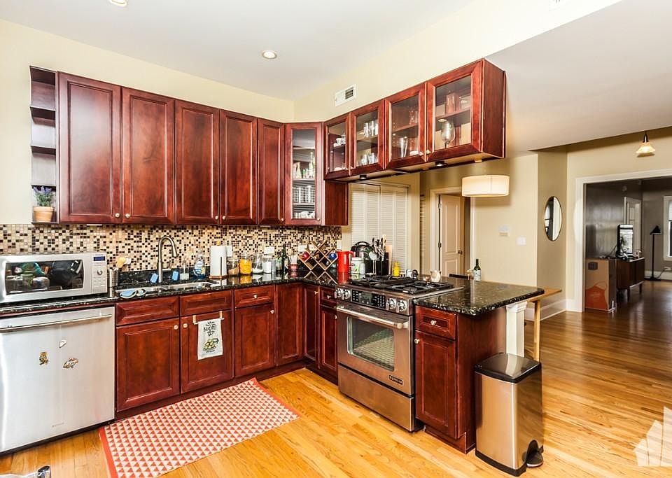 1st image of 735 W Waveland Ave #2C