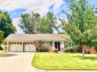 2613 Kings Way, The Village, OK 73120