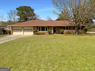 202 Brown Acres Rd, Griffin, GA 30224