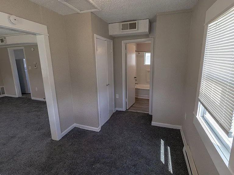 7460 N Wade School Rd #B — Photo 8