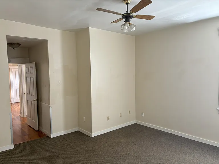 2315 Vine St #1 — Photo 10