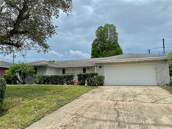 3rd image of 260 Overlook Dr SE