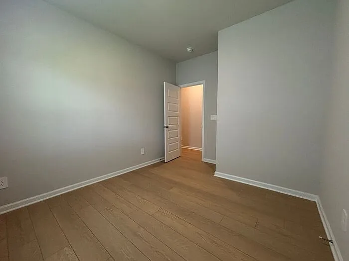 15897 Ruthie Lynn Dr — Photo 32