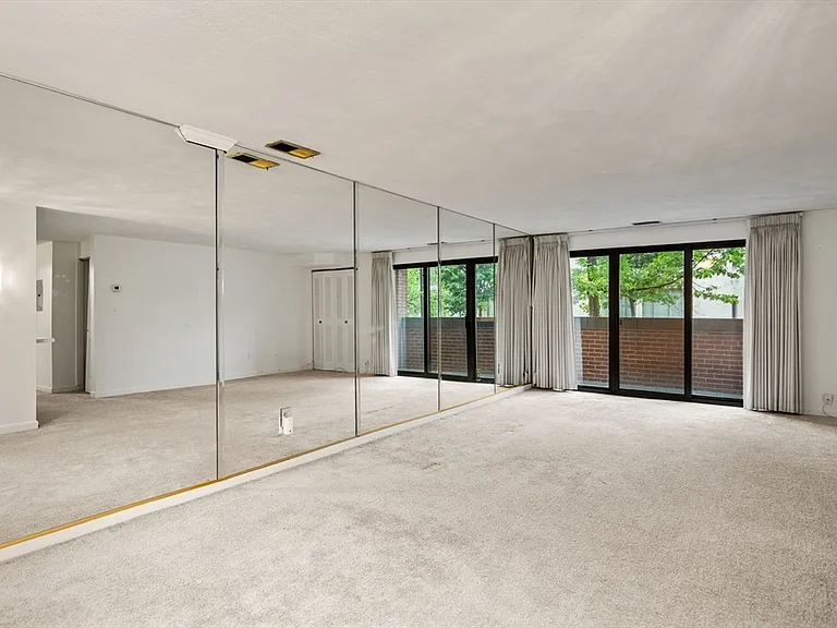 1600 Massachusetts Ave #205 — Photo 3