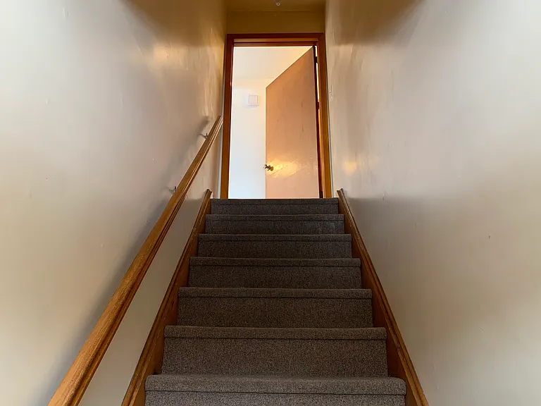 15 Bernice Pl #2 — Photo 2