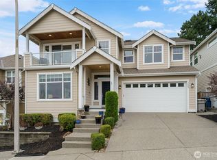 1008 N 27th Pl, Renton, WA 98056