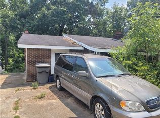 1228 Irving Ave, Eden, NC 27288