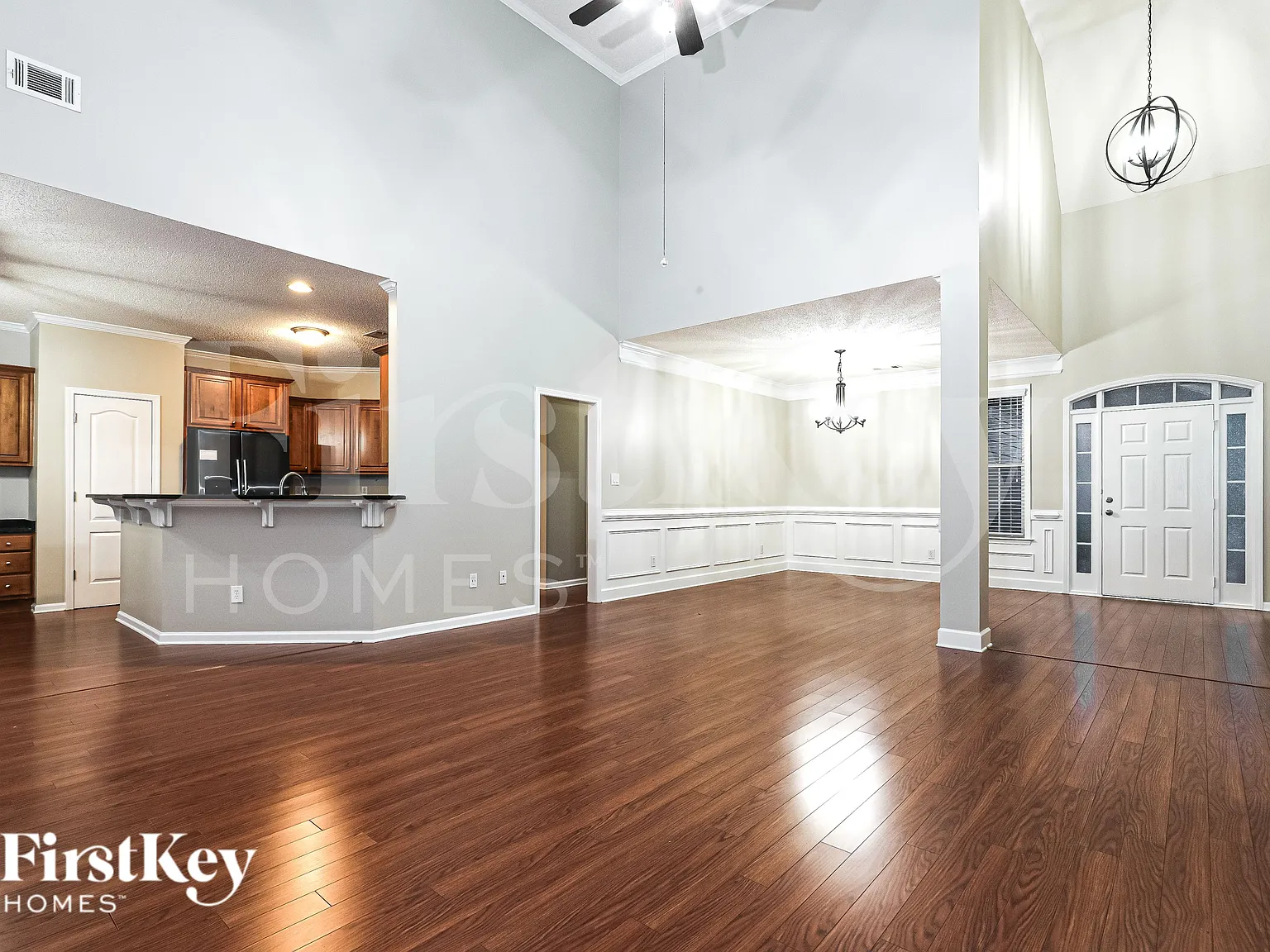 4 bed, 3.0 bath, 2284 sqft, $2,355 — Photo 4
