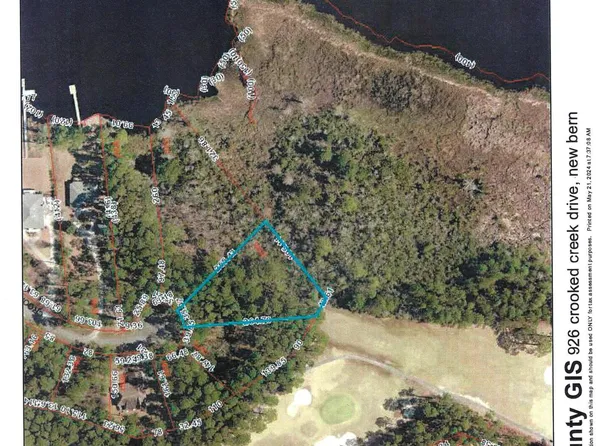 926 Crooked Creek Drive, New Bern, NC 28560