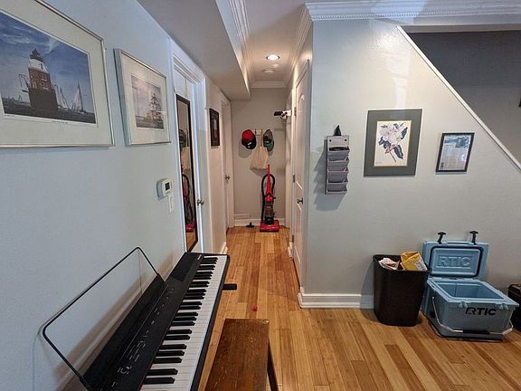 2nd image of 2321 Fort Dr