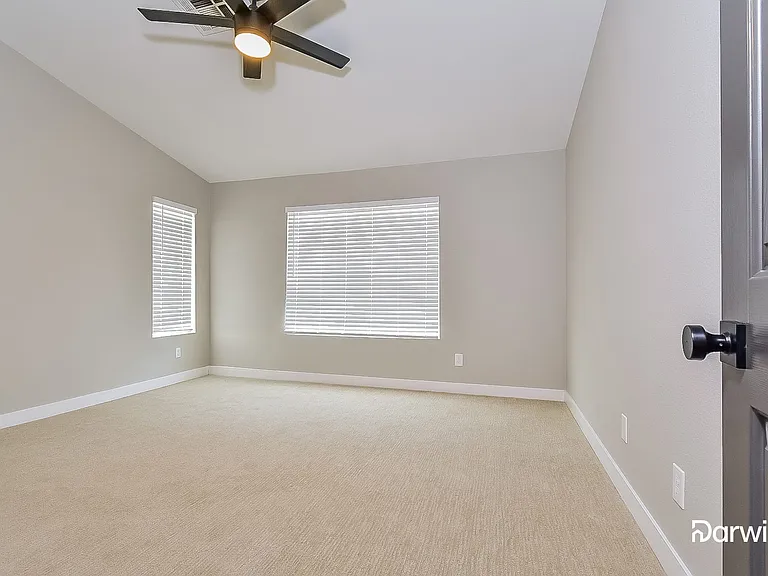 1018 Mosskag Ct — Photo 10
