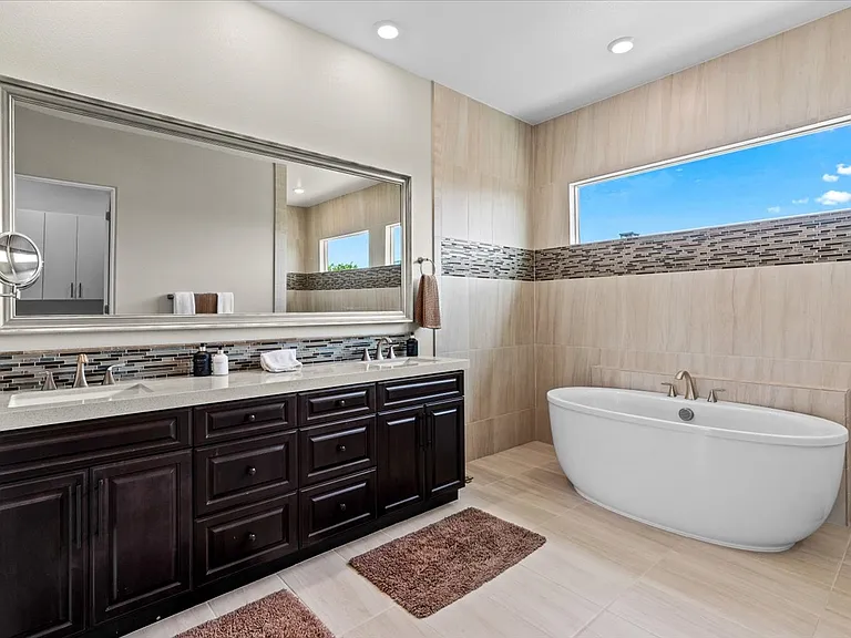 54770 Cavalcade Ct — Photo 23