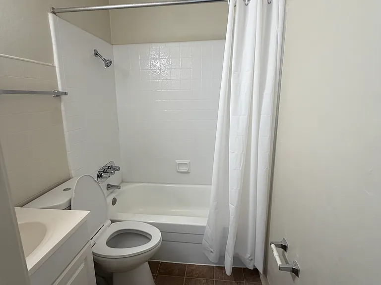 3104 14th Ave #100 — Photo 8