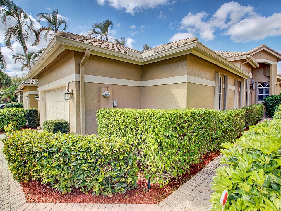 Home For Sale In Broken Sound Country Club