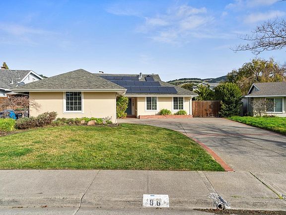 4th image of 86 San Benito Way