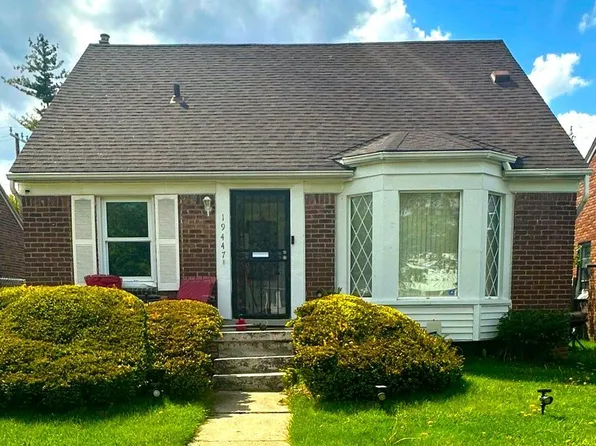 19447 Whitcomb St, Detroit, MI 48235