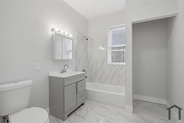 3 bed, 1200 sqft, $1,600 — Photo 4