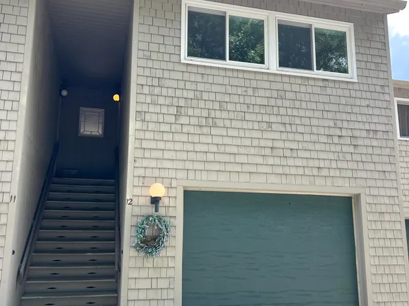 12 Fairway Drive #12, Brunswick, ME 04011