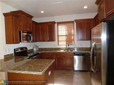 2nd image of 120 Gramercy Square Dr