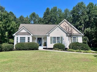 113 Nelson Ridge Dr, Ball Ground, GA 30107