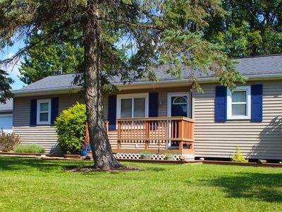 2211 Dudley St, Burton, MI, 48529