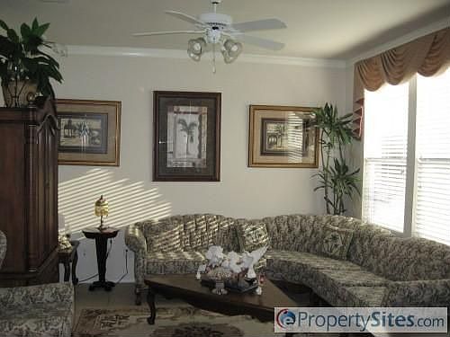 4th image of 1404 Englewood Dr