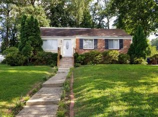3707 Terrace Dr, Annandale, VA 22003