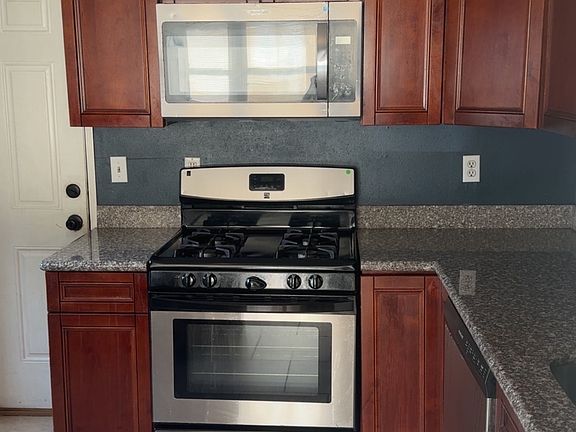 3rd image of 5419-21 Elysian Fields Ave #5421