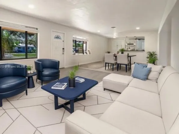 5561 SW 2nd Ct, Fort Lauderdale, FL 33317