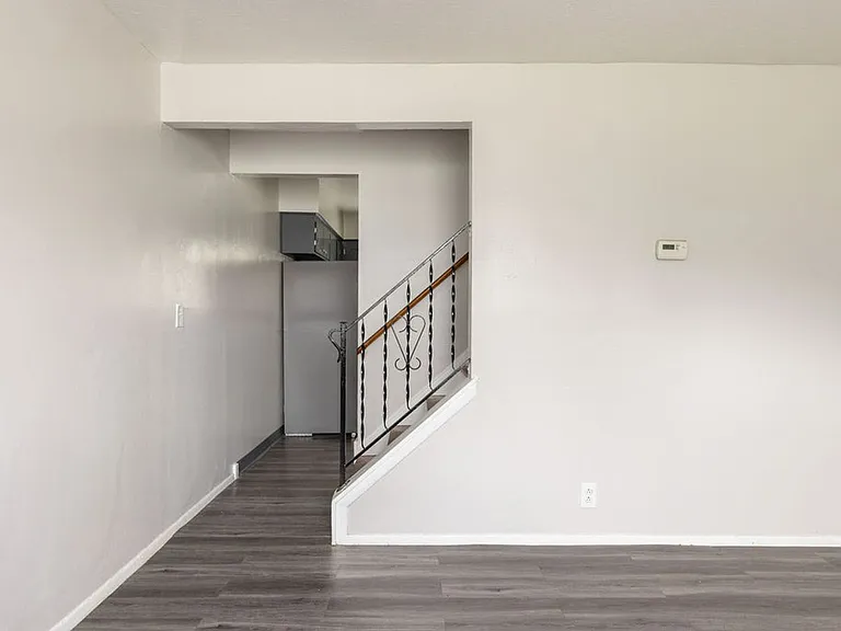 5568 Perkins Rd — Photo 14
