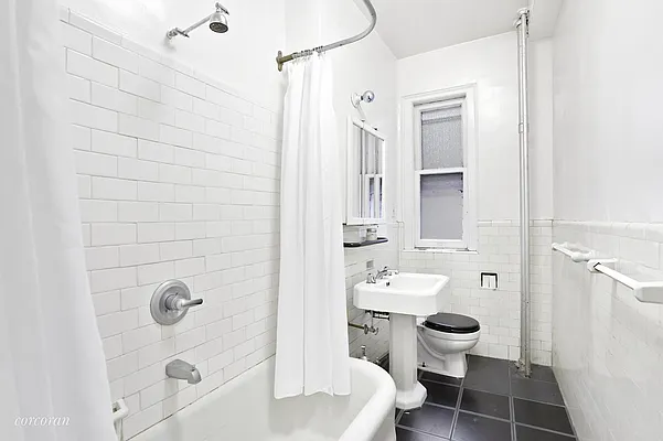 Sold by Corcoran | media 6