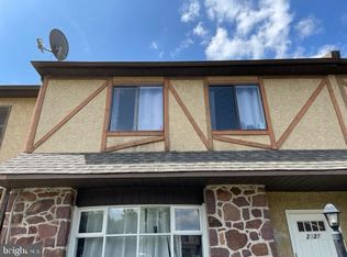 2027 Jason Dr, Huntingdon Valley, PA 19006