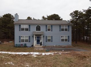 116 S Clover Ct, Long Pond, PA 18334