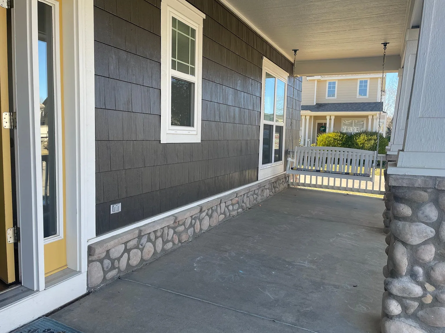 4115 Florentine Dr — Photo 2