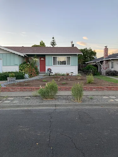 1742 Sequoia St Photo 1 1742 Sequoia St Photo 1