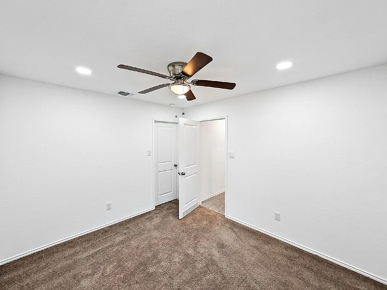 5927 Mohave Valley — Photo 18