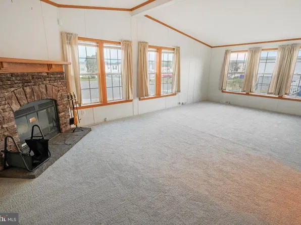 43 Alston Ct, Dover, DE 19904