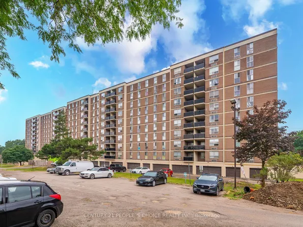 2825 Islington Ave #814, Toronto, ON M9L 2K1