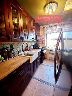 Sold by Magner Realty Group, LLC | media 48