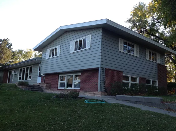107 Juniper Dr, Sterling, CO 80751