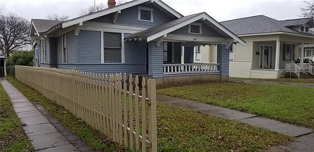 1st image of 510 S Winnetka Ave
