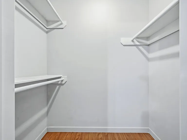 531 W North Hill Dr — Photo 32