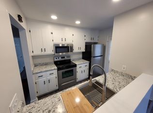 12314 Poplar Forest Dr, Henrico, VA 23238