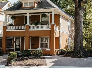 3621 Central St, Kansas City, MO 64111