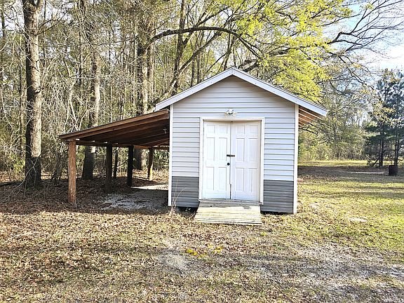 2nd image of 840 Jordan Rd