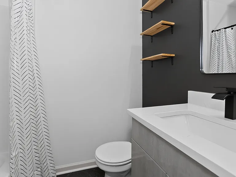 507 Emory Cir #B — Photo 7