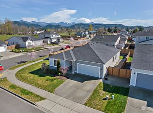 1599 E Nanevicz Ave, Buckley, WA 98321