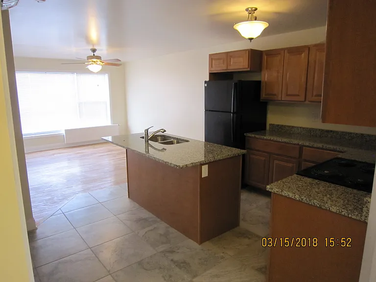 154 Delaware Ave #2C — Photo 6