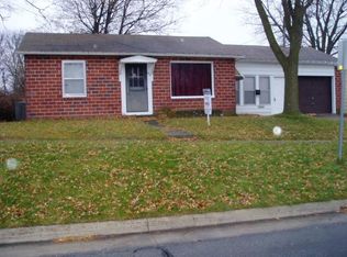 624 E Ave, Nevada, IA 50201